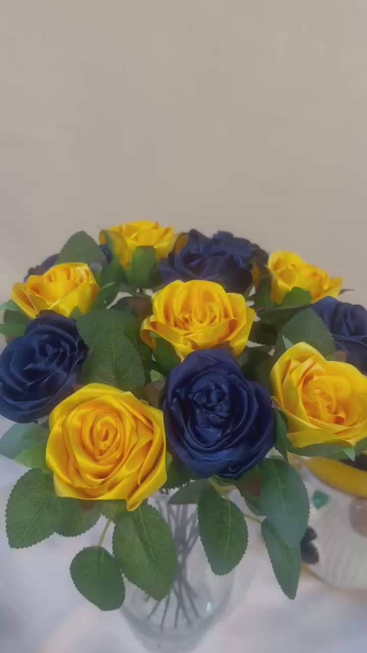 Honey’s Handmade Ribbon Roses